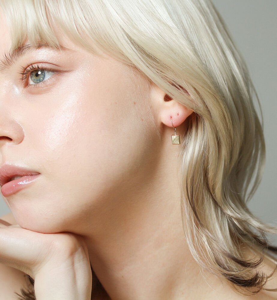  「カラーストーン スクエア フック ピアス | K10YG」|ピアス|