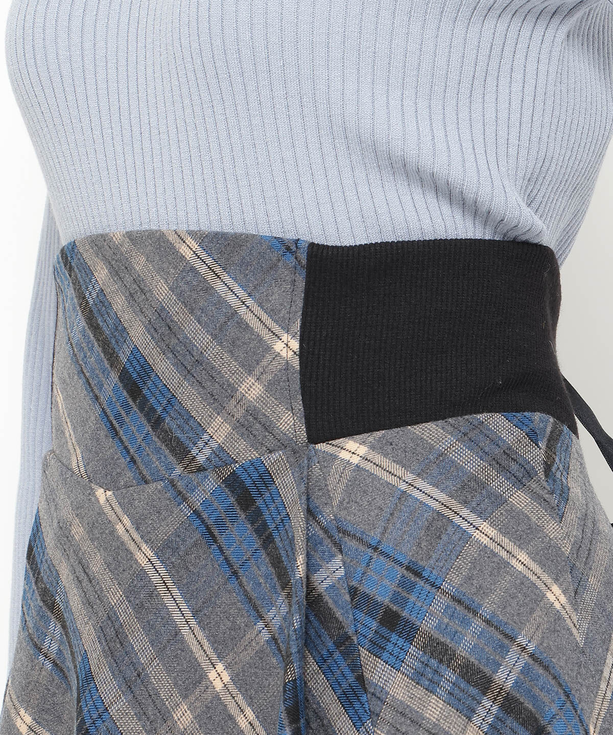 アンドクチュール「サイドリブチェックアシメスカート」|フレア|