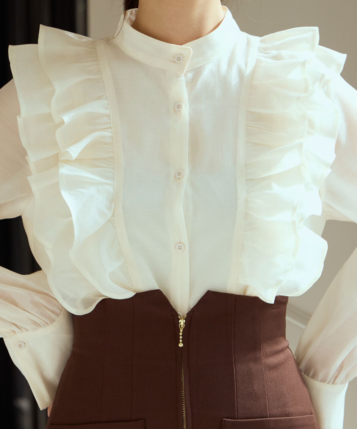 アンドクチュール「ボウタイフリルシアーブラウス」|シャツ・ブラウス|