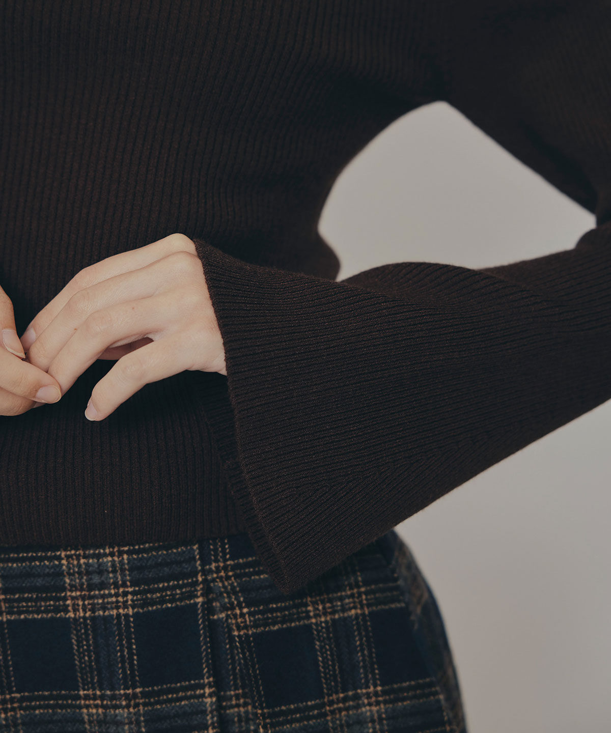 REDYAZEL「カットアウトリブニットトップス」|ニット・セーター|