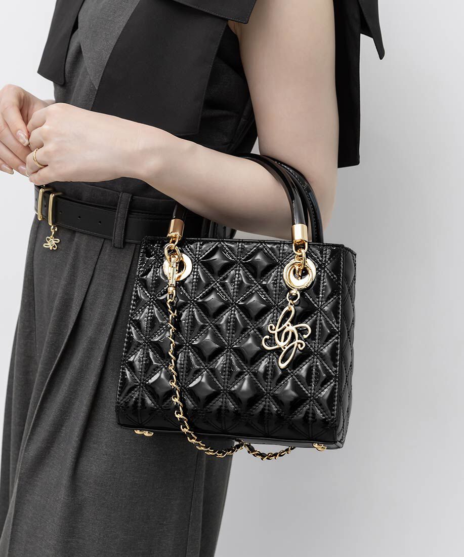  「2WAYキルティングバッグ」|ハンドバッグ|ブラックエナメル