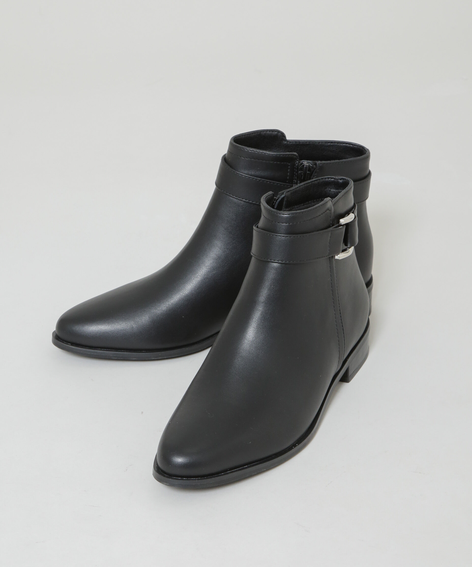 nano･universe「バックルデザインショートブーツ」|ショートブーツ|