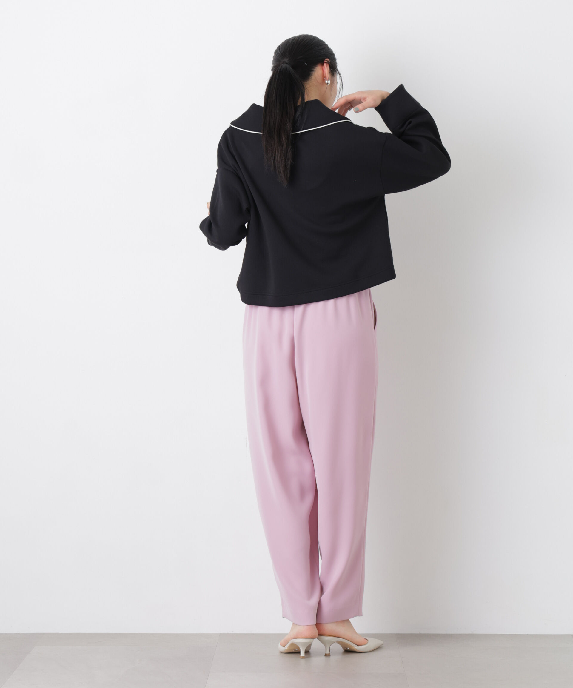 nano･universe「ダブルクロスイージーコクーンパンツ」|チノ|