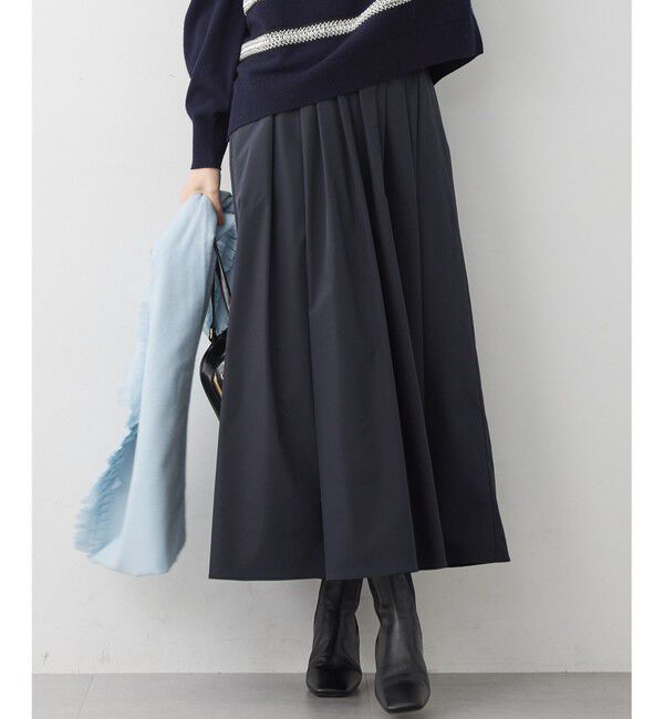 23区「【撥水加工/洗える】ブライトタフタ タック スカート」|スカート|ネイビー系