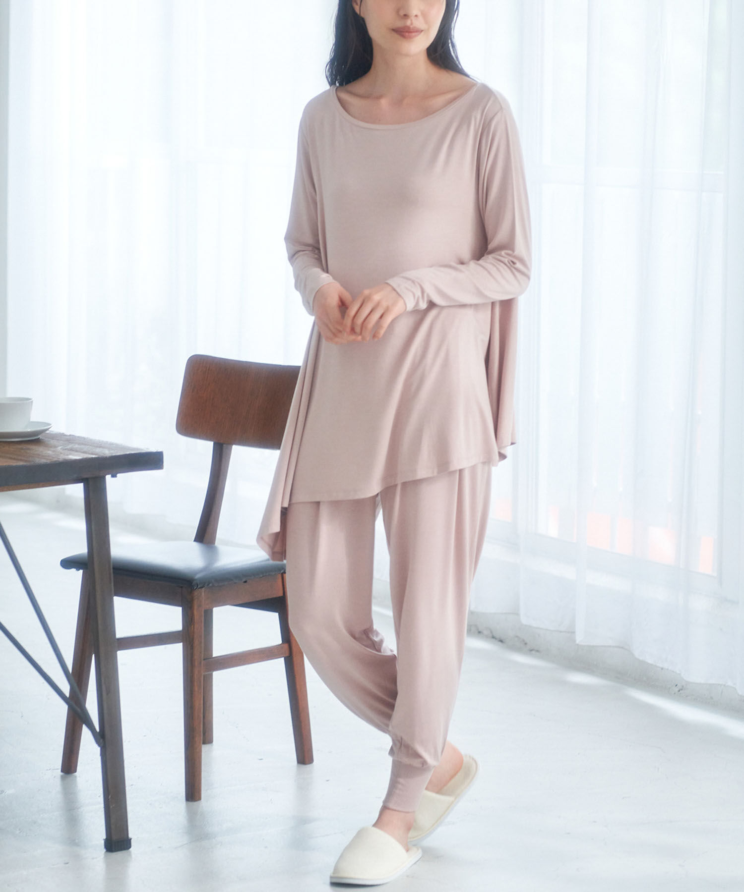 Rope&rsquo;Picnic「【セットアップ対応】ソフトリッチ天竺アシメヘムフレアトップス」|Tシャツ・カットソー|