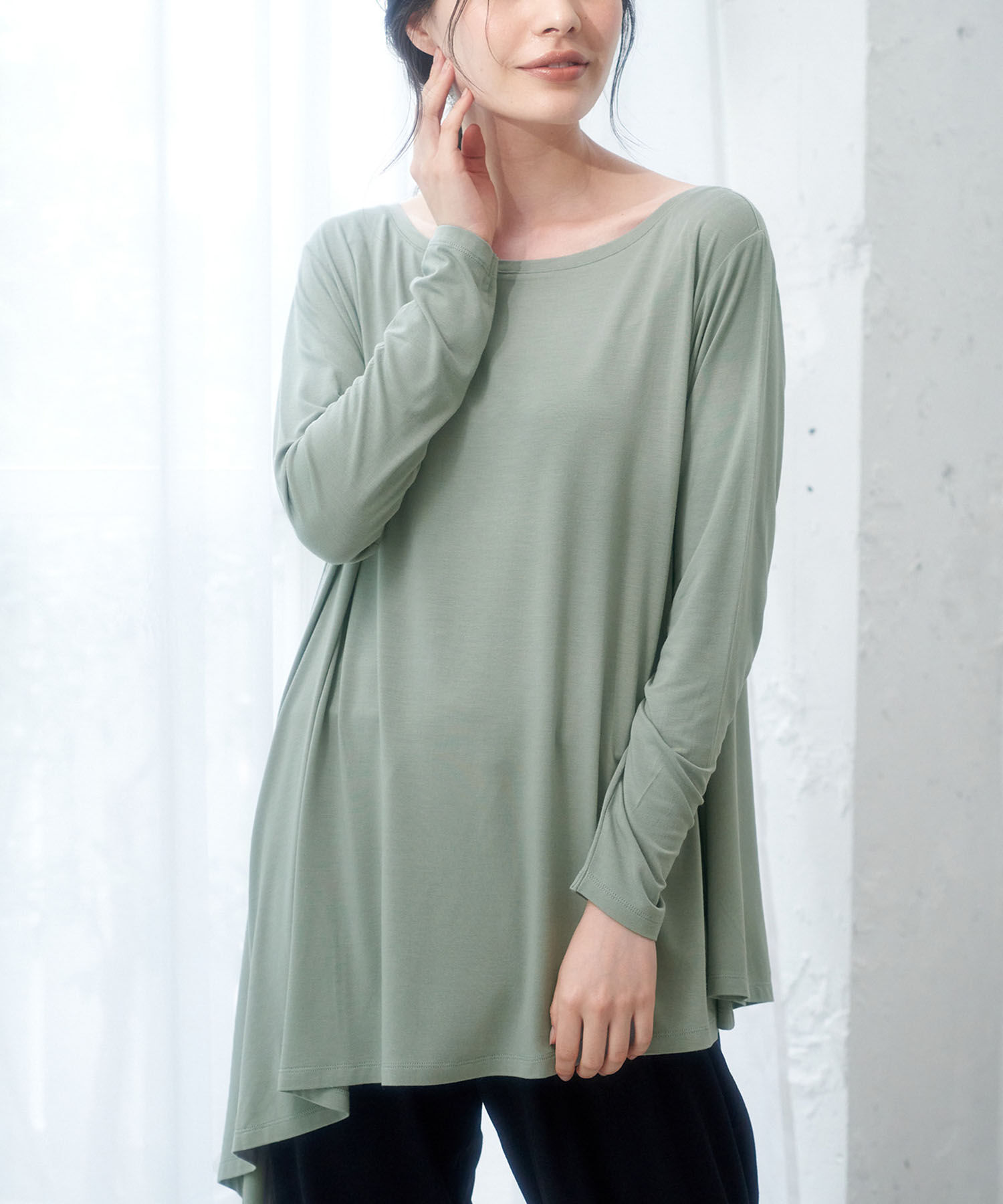 Rope&rsquo;Picnic「【セットアップ対応】ソフトリッチ天竺アシメヘムフレアトップス」|Tシャツ・カットソー|オリーブ(37)