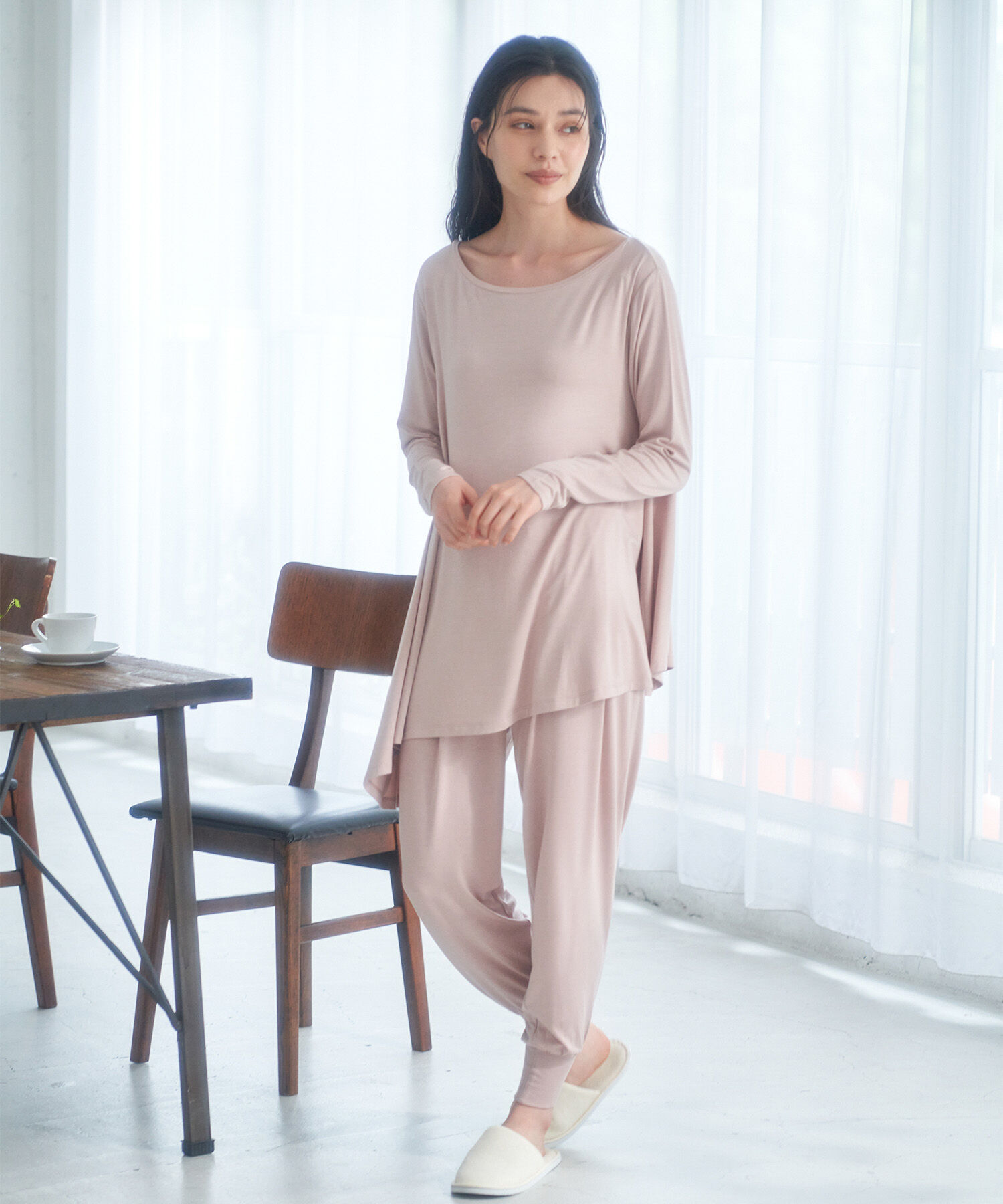 Rope&rsquo;Picnic「【セットアップ対応】ソフトリッチ天竺アシメヘムフレアトップス」|Tシャツ・カットソー|