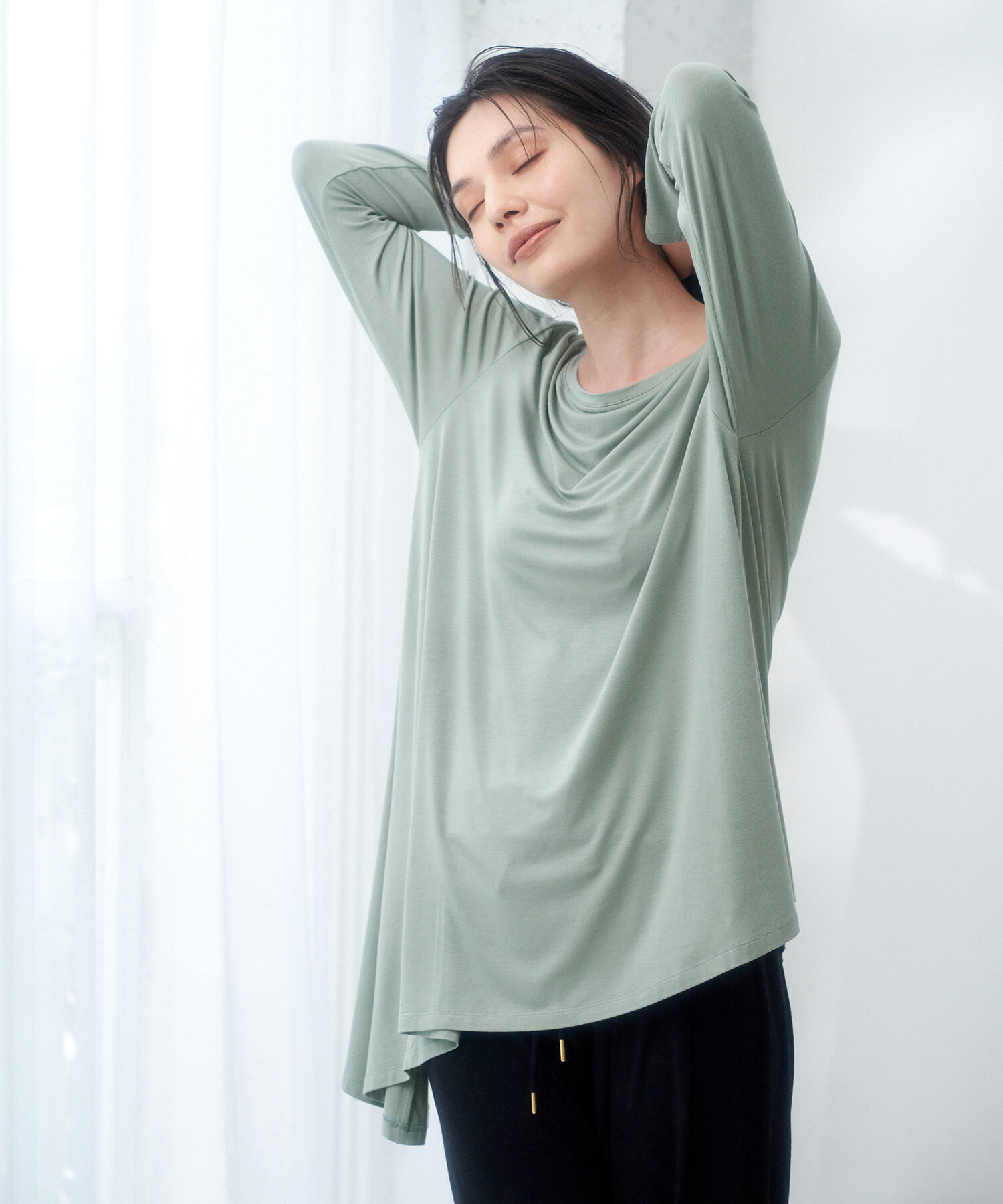 Rope&rsquo;Picnic「【セットアップ対応】ソフトリッチ天竺アシメヘムフレアトップス」|Tシャツ・カットソー|