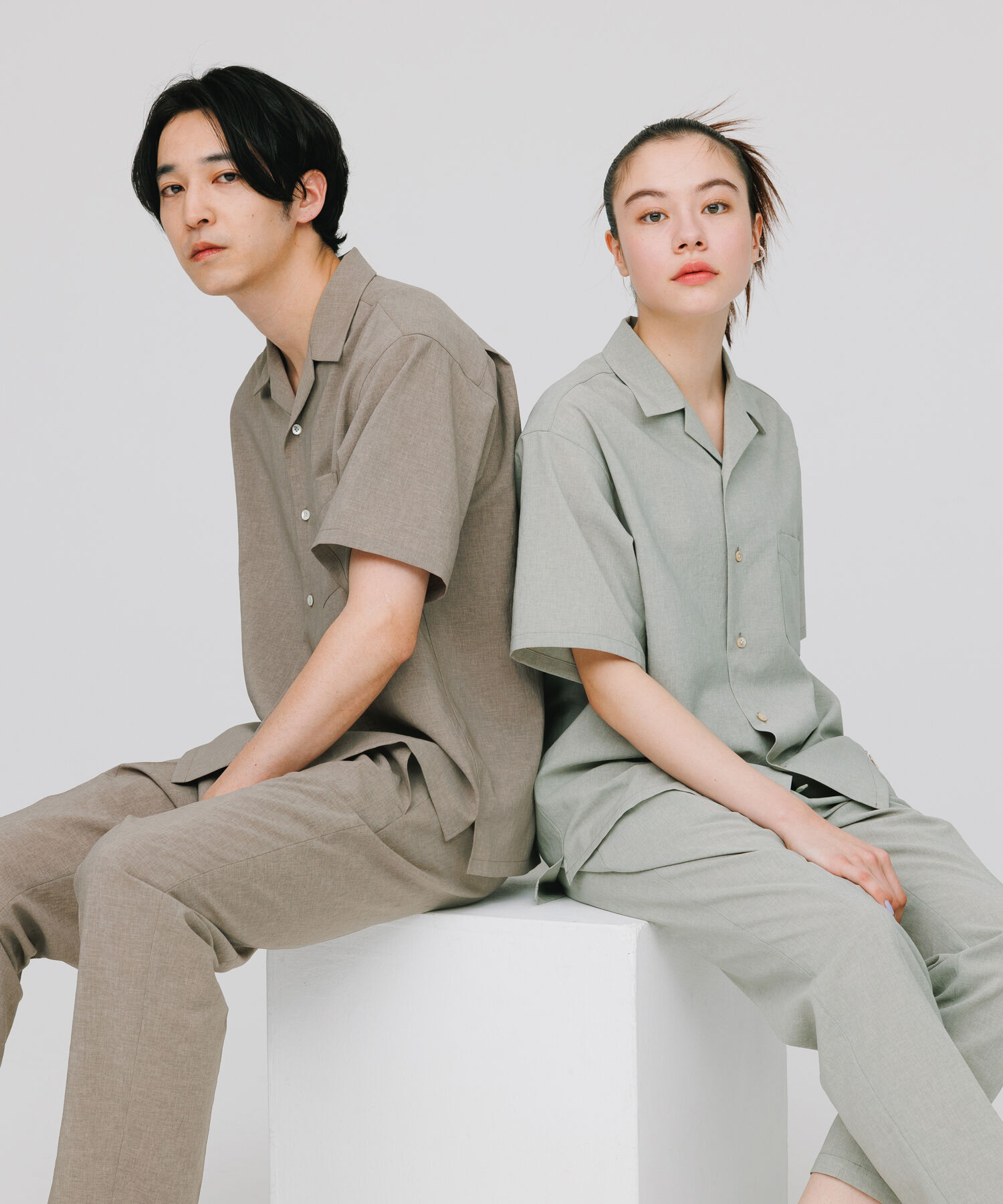 ADAM ET ROPE'「2点セット【RIRANCHA / リランチェ】セットアップ / オープンカラーシャツ&イージーパンツ / イージーケア 」|スーツ|