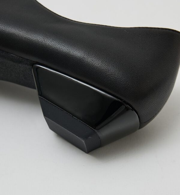 AU BANNISTER「Ｖカットパンプス」|パンプス|