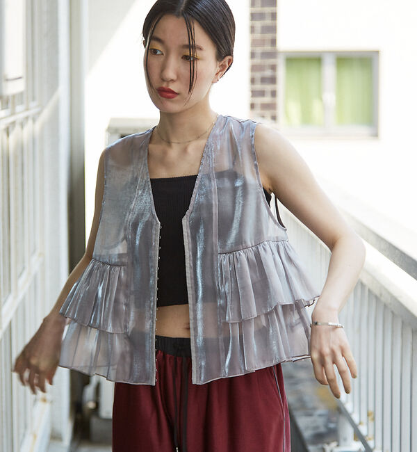 NOMINE「2WAY シャイン シアー フリルベスト」|ベスト・ジレ|