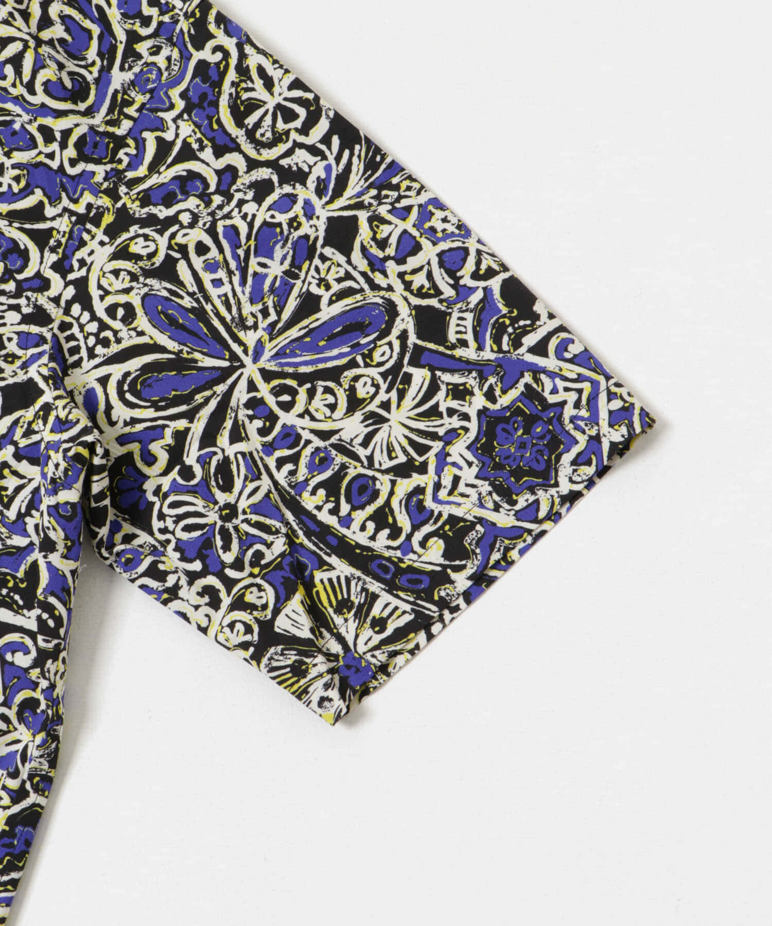 URBAN RESEARCH「LONGCHAMP PRINT SHIRTS」|シャツ・ブラウス|