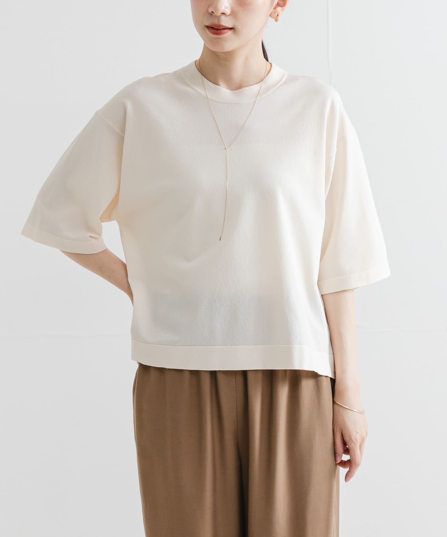 URBAN RESEARCH「ドライタッチハイゲージニットTシャツ」|Tシャツ・カットソー|オフホワイト