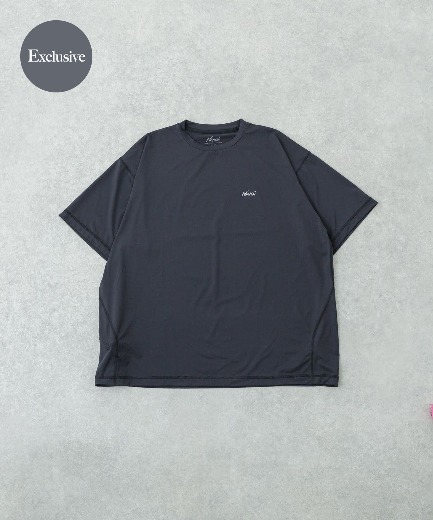 URBAN RESEARCH「『別注』NANGA&times;URBAN RESEARCH RASH GUARD SHORT-SLEEVE」|Tシャツ・カットソー|ブラック