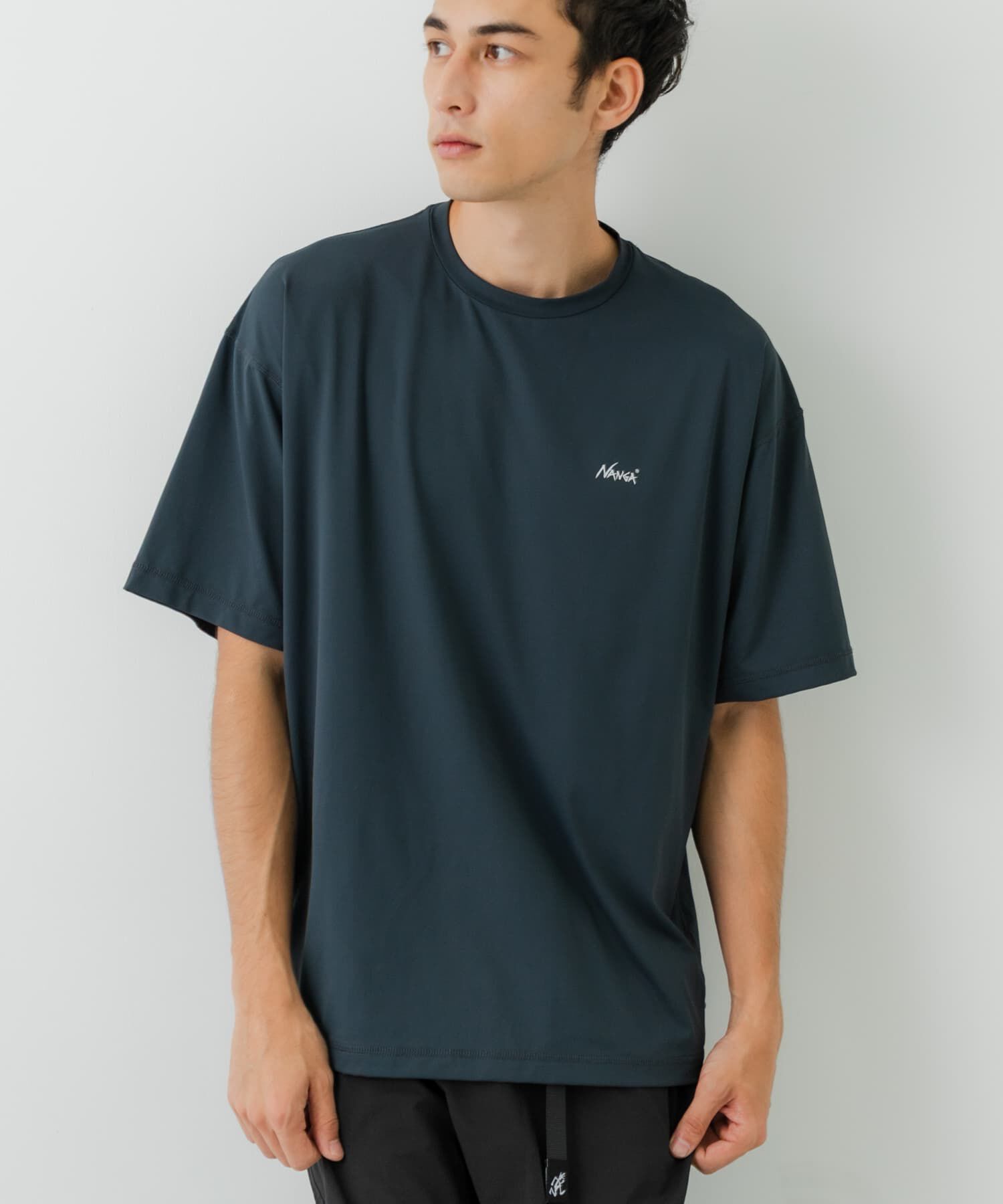 URBAN RESEARCH「『別注』NANGA&times;URBAN RESEARCH RASH GUARD SHORT-SLEEVE」|Tシャツ・カットソー|