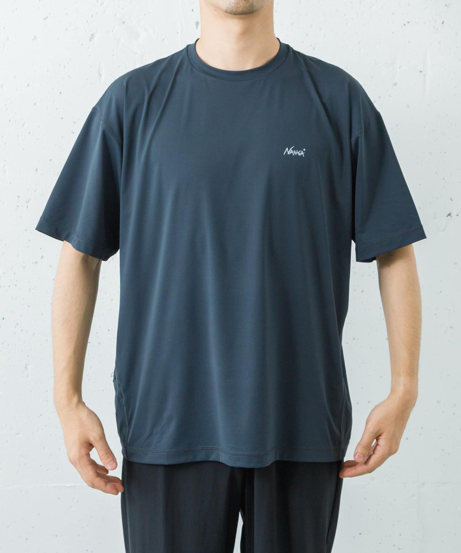 URBAN RESEARCH「『別注』NANGA&times;URBAN RESEARCH RASH GUARD SHORT-SLEEVE」|Tシャツ・カットソー|