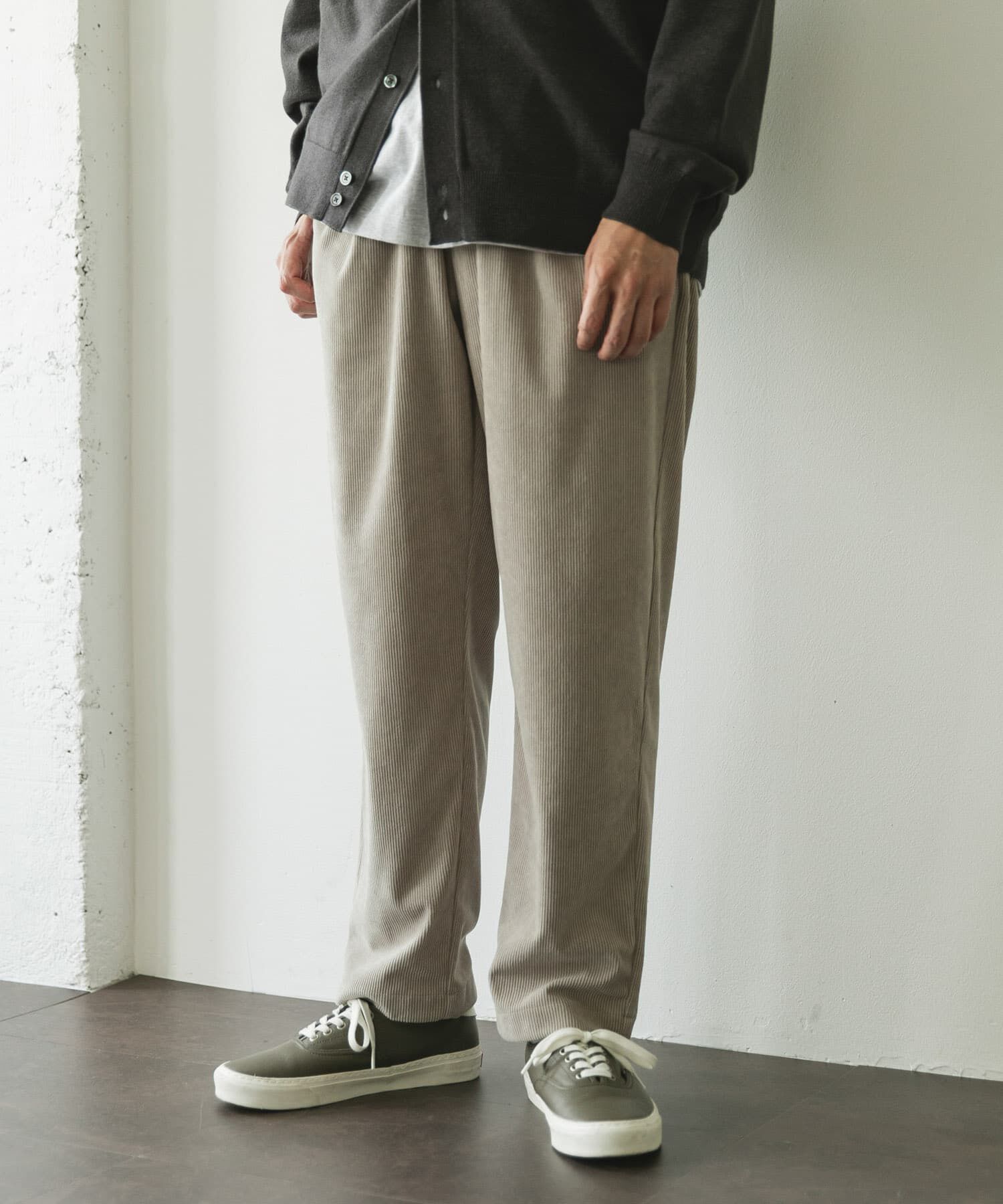 URBAN RESEARCH DOORS「『イージーケア』『UR TECH』コーデュロイイージートラウザー」|その他|