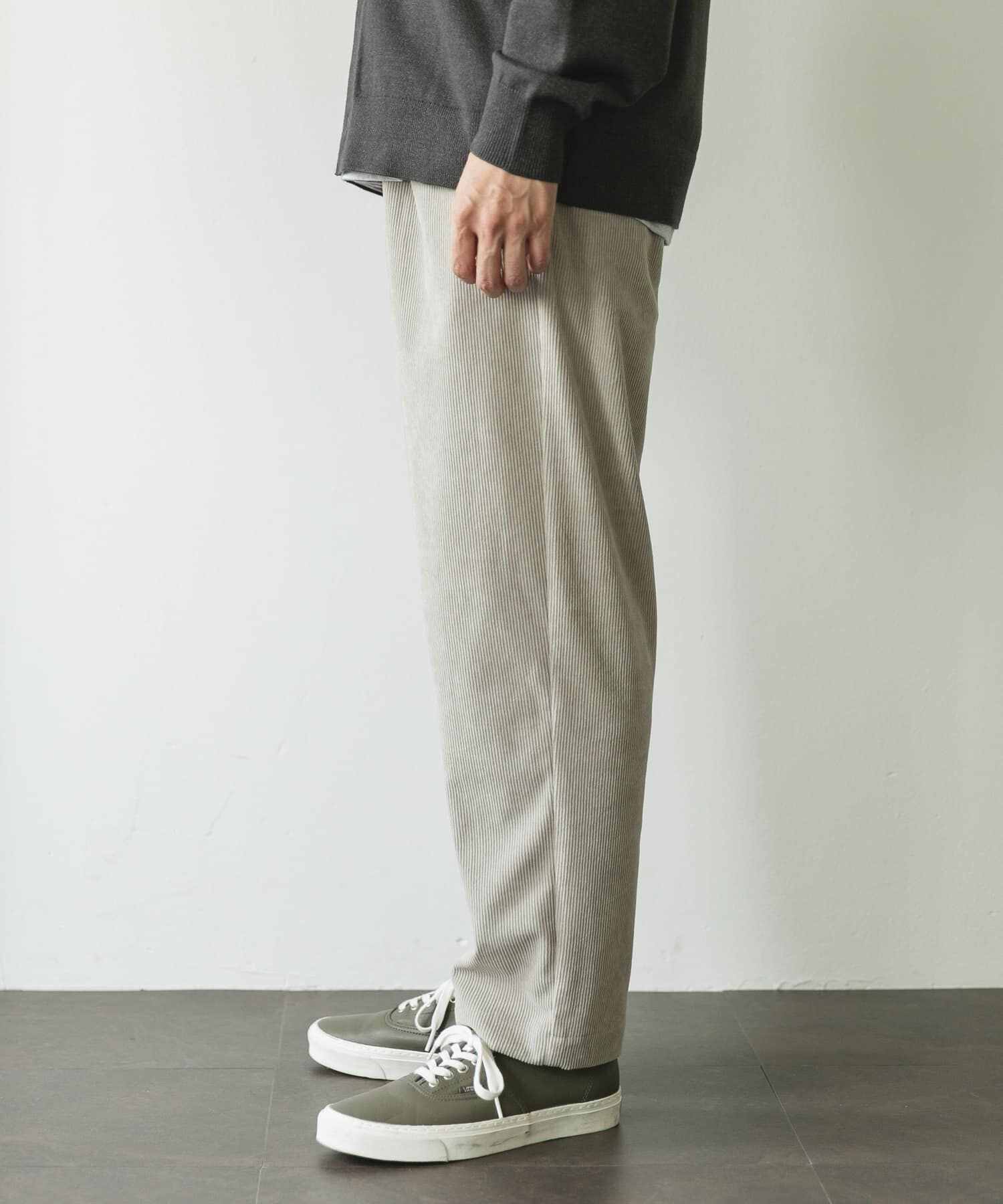 URBAN RESEARCH DOORS「『イージーケア』『UR TECH』コーデュロイイージートラウザー」|その他|