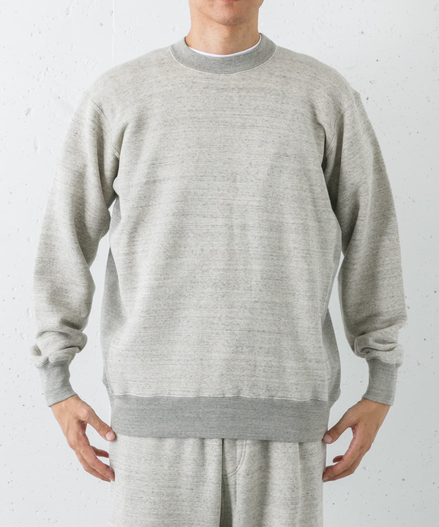 URBAN RESEARCH「UNDYED SWEAT CREW NECK」|スウェット・ジャージ|