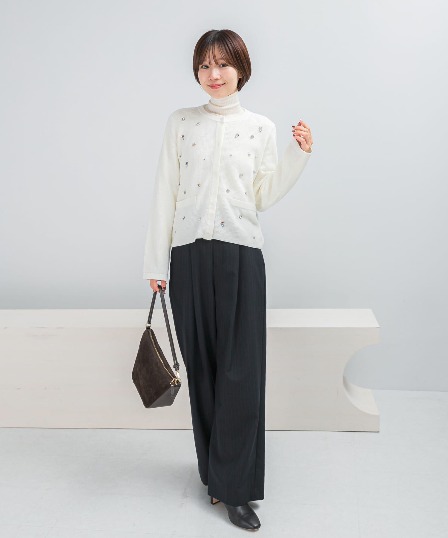 URBAN RESEARCH ROSSO「ビジューショートカーディガン」|カーディガン|