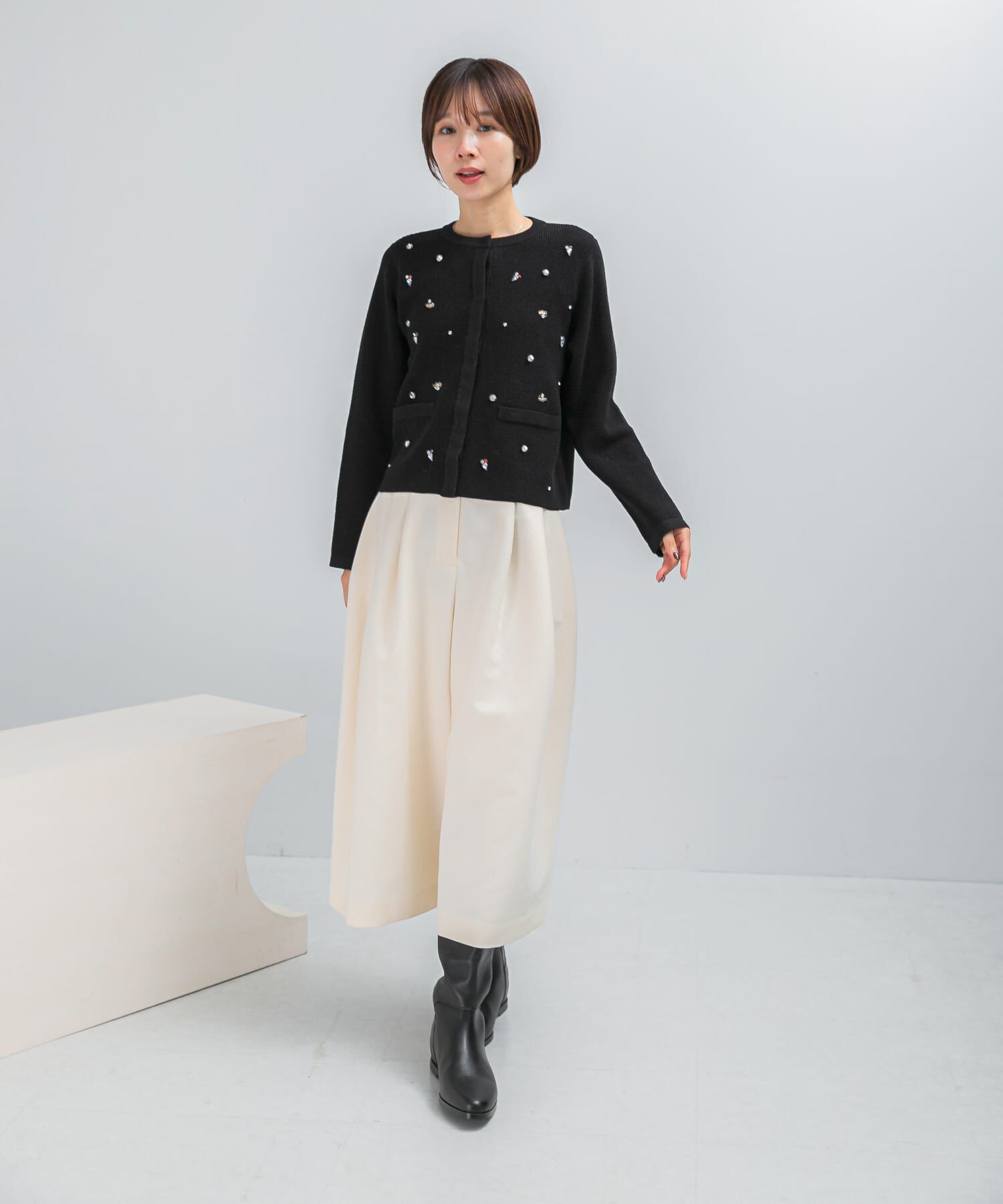 URBAN RESEARCH ROSSO「ビジューショートカーディガン」|カーディガン|