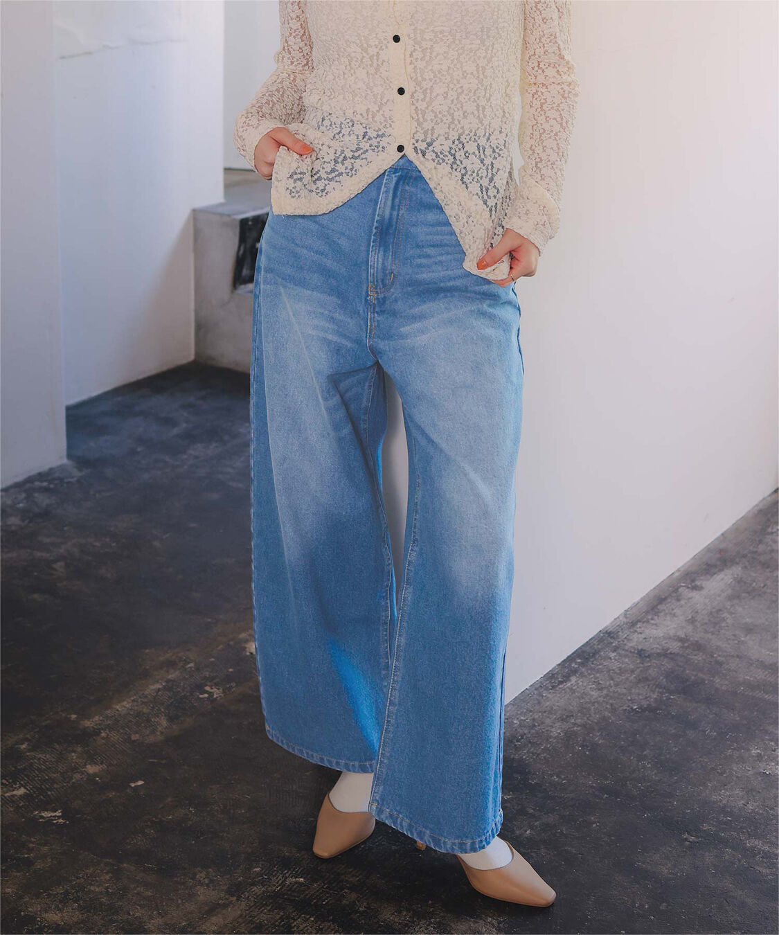 titivate「ワイドルーズデニムパンツ」|デニム|