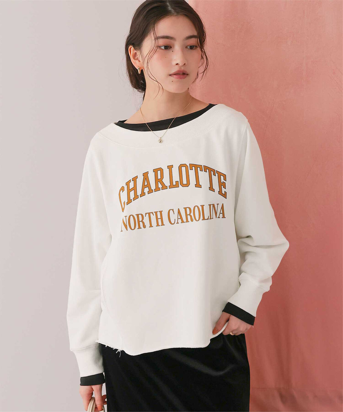 titivate「オフショルダースウェットプルオーバー」|スウェット・ジャージ|オフホワイト