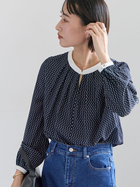 Te chichi「スクエアチャームフロントタックブラウス」|シャツ・ブラウス|ネイビー