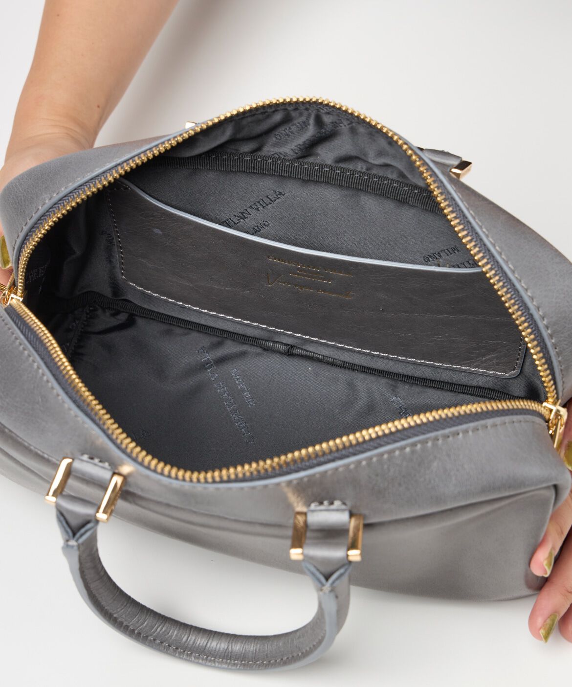 INED「《SUPERIOR CLOSET》スクエアボストンショルダーバッグ《CHRISTIAN VILLA》」|ボストンバッグ|