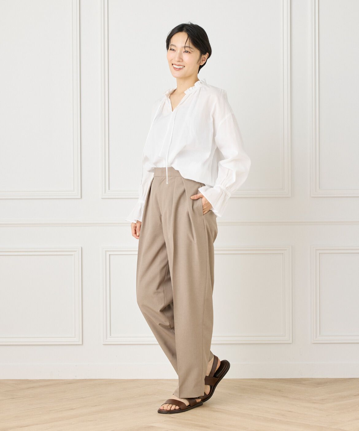 I.T.'S international「フリルカラーギャザーブラウス」|シャツ・ブラウス|