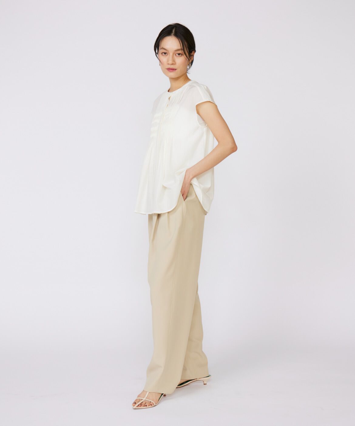 INED「フロントピンタックブラウス」|シャツ・ブラウス|