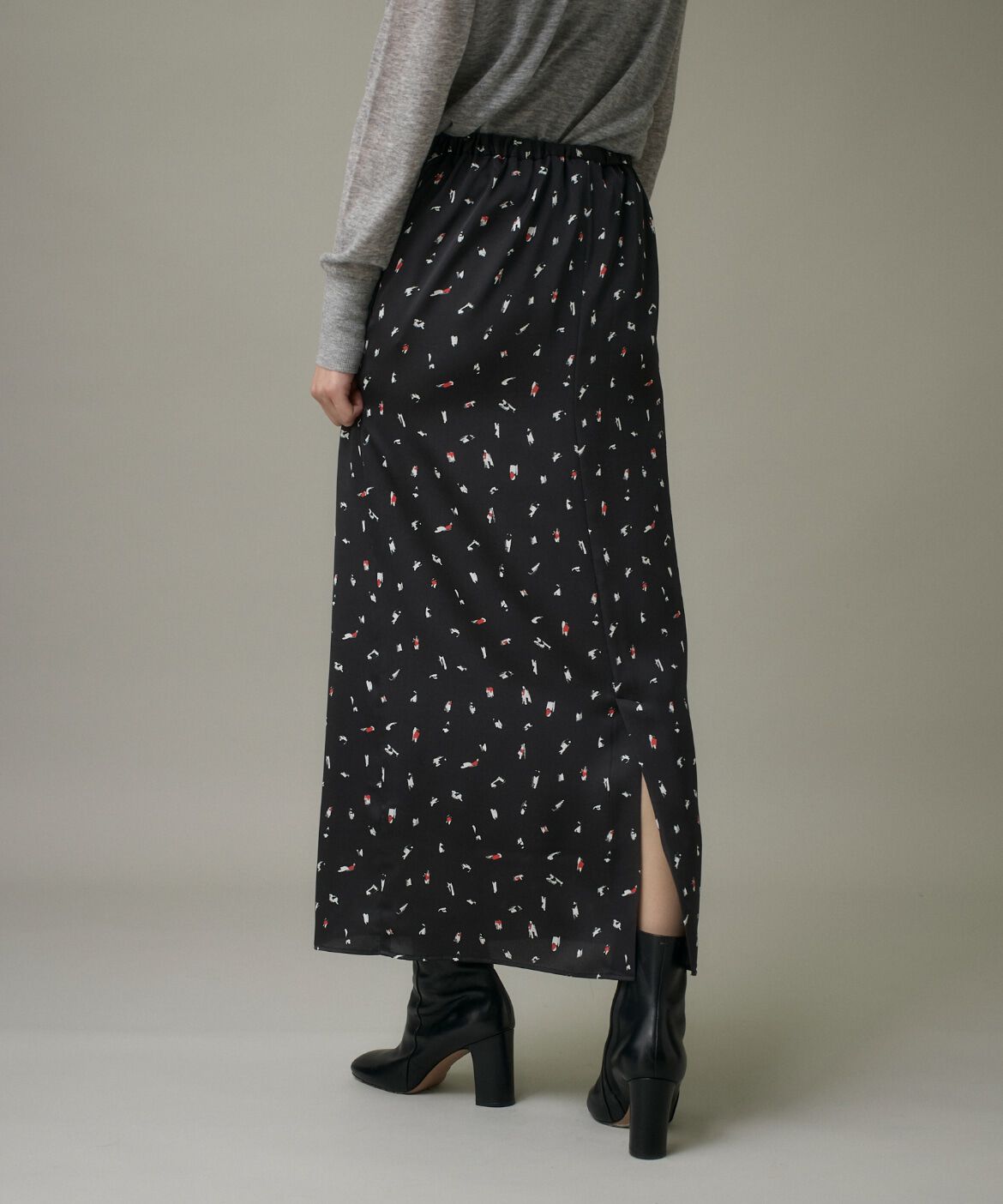 DAY by DAY it&rsquo;s international「ブラッシュドットプリントスカート」|スカート|