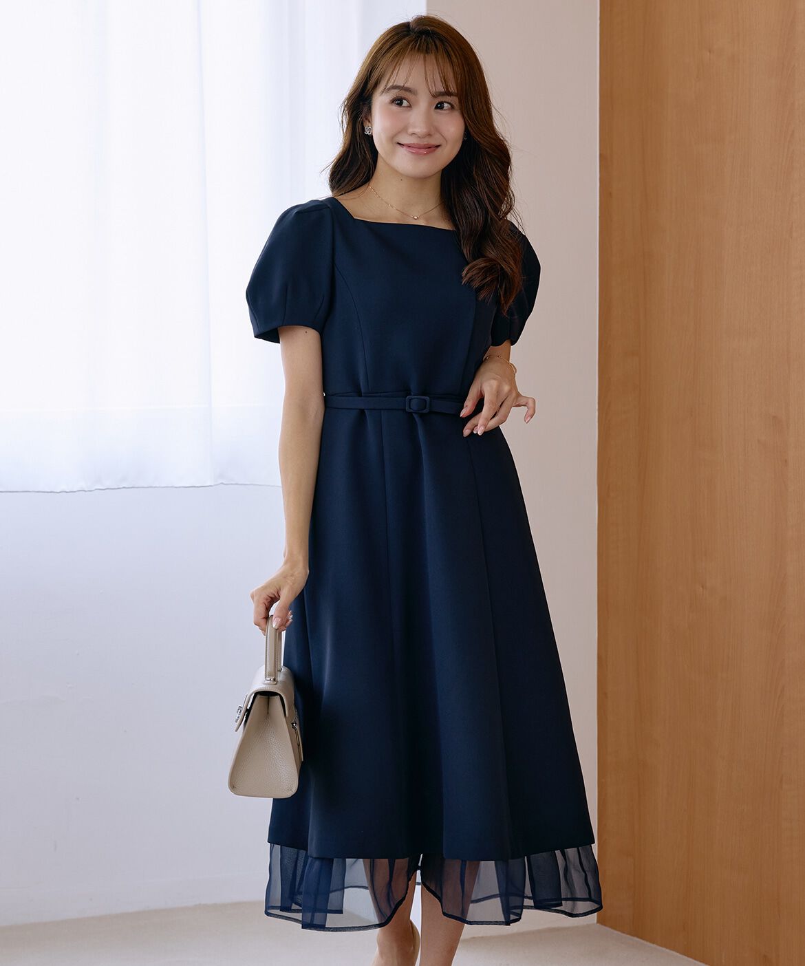Maglie le cassetto「《曽田茉莉江コラボ》&ldquo;艶めく&rdquo;クラシカルワンピース」|ワンピース|ネイビー