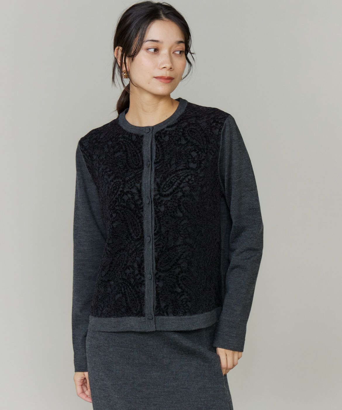 INED「《大きいサイズ》レースカーディガン」|カーディガン|チャコールグ 3
