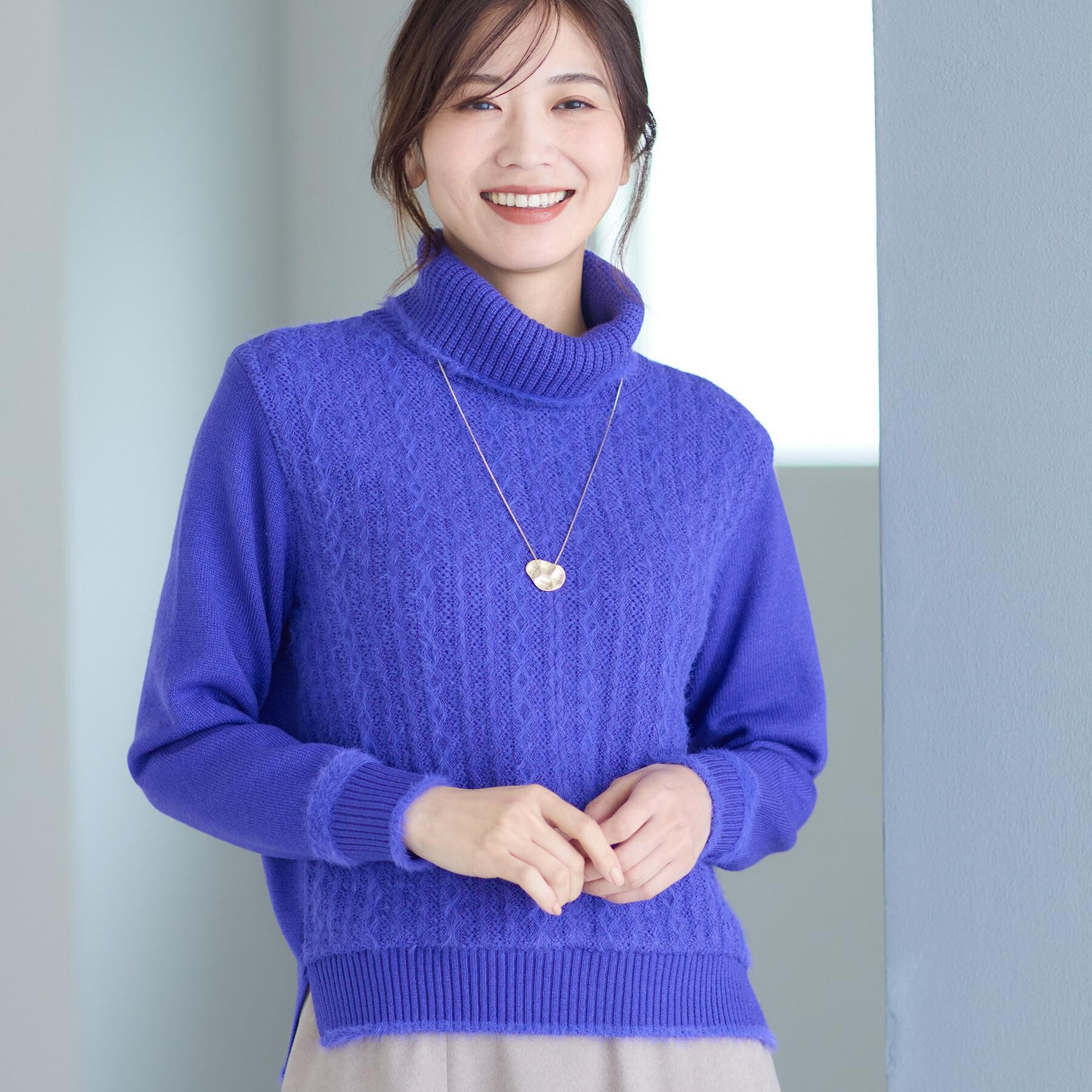 Reflect「【ほんのりラメ感◎】ふわふわフェザーヤーンハイネックニット」|ニット・セーター|