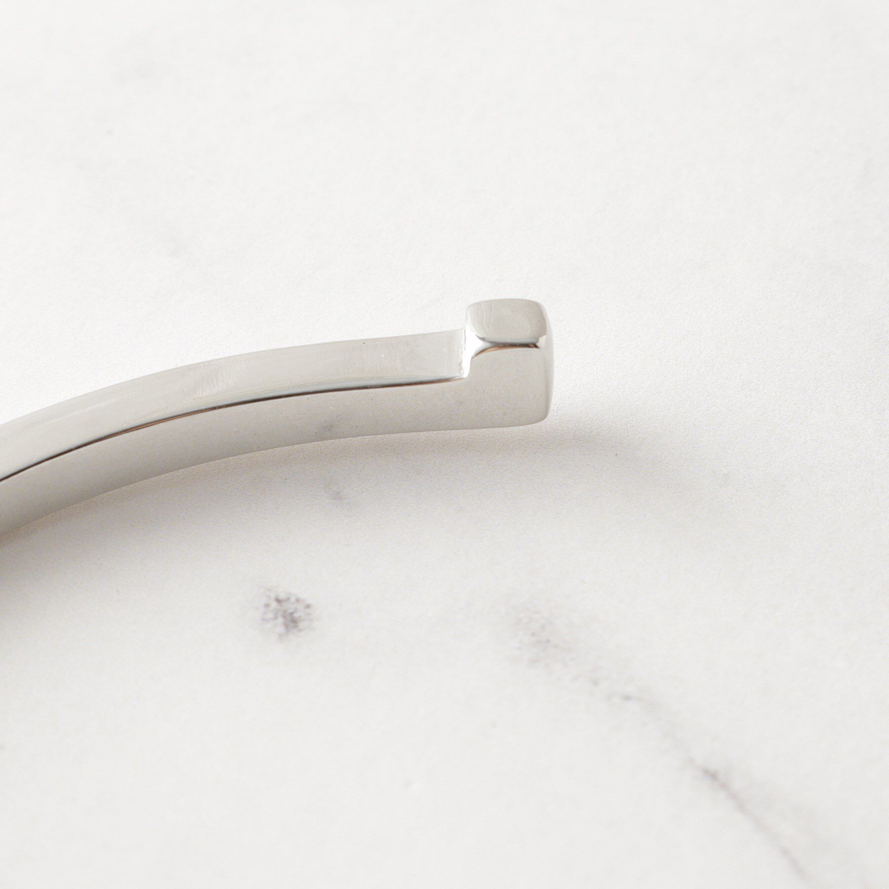 TAKEO KIKUCHI「アクセント アソートバングル」|ブレスレット・バングル|