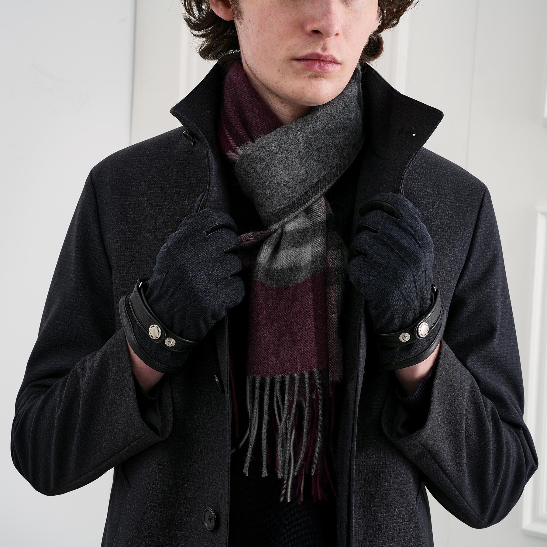 TAKEO KIKUCHI「【スマホ対応】矢絣レザーコンビグローブ」|手袋|