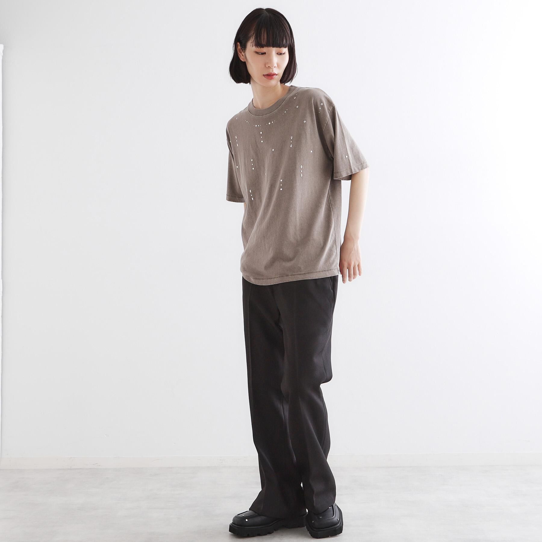 tk.TAKEO KIKUCHI「ヴィンテージライクスタッズTシャツ」|Tシャツ・カットソー|