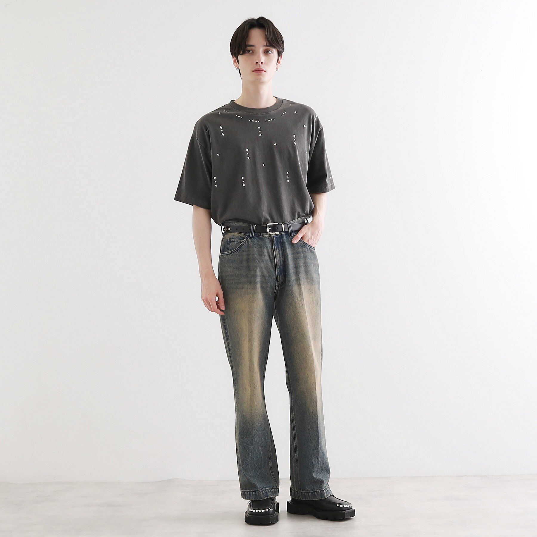 tk.TAKEO KIKUCHI「ヴィンテージライクスタッズTシャツ」|Tシャツ・カットソー|