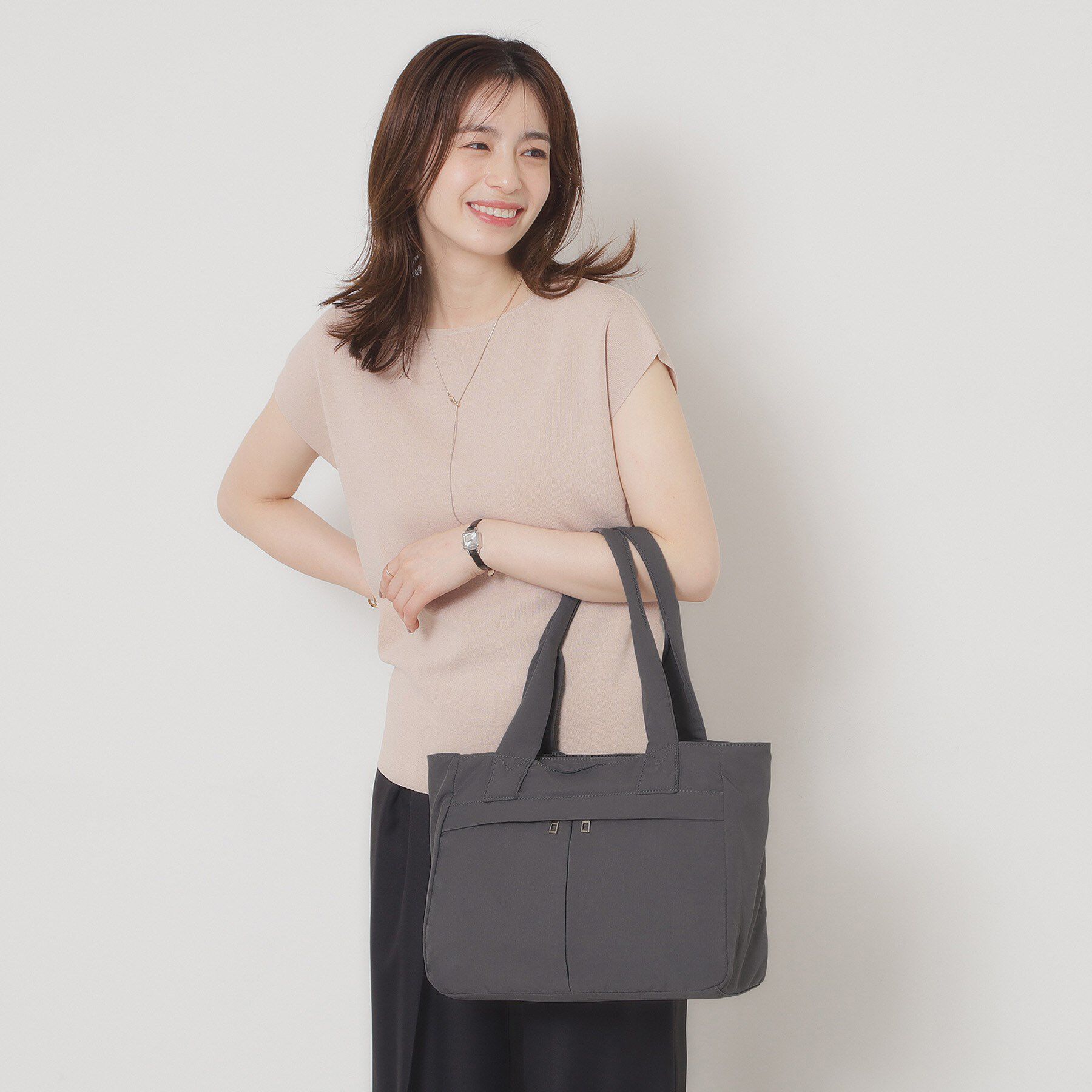 ITS&rsquo;DEMO「【A4対応／9ポケット】ふんわり軽量トート」|トートバッグ|