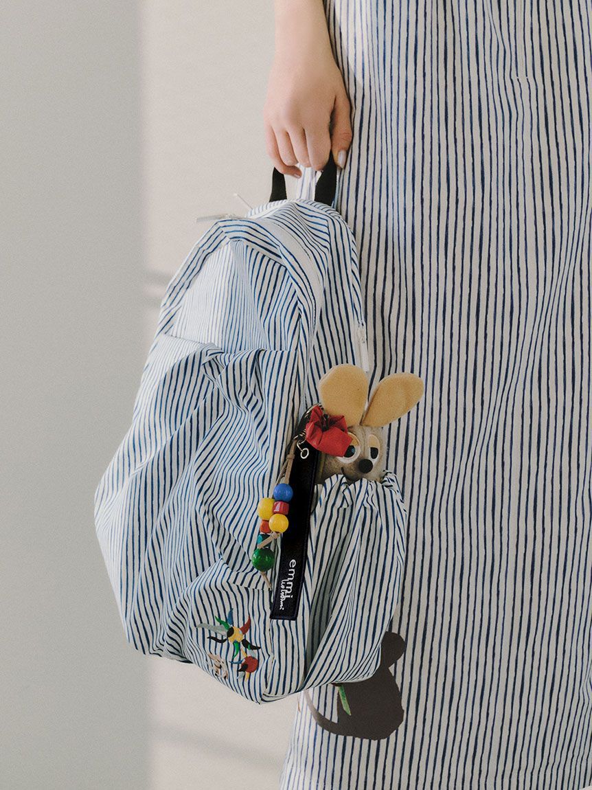 emmi atelier「【emmi&times;Leo Lionni】撥水 ワッペンギャザーボディーバックパック」|リュック|