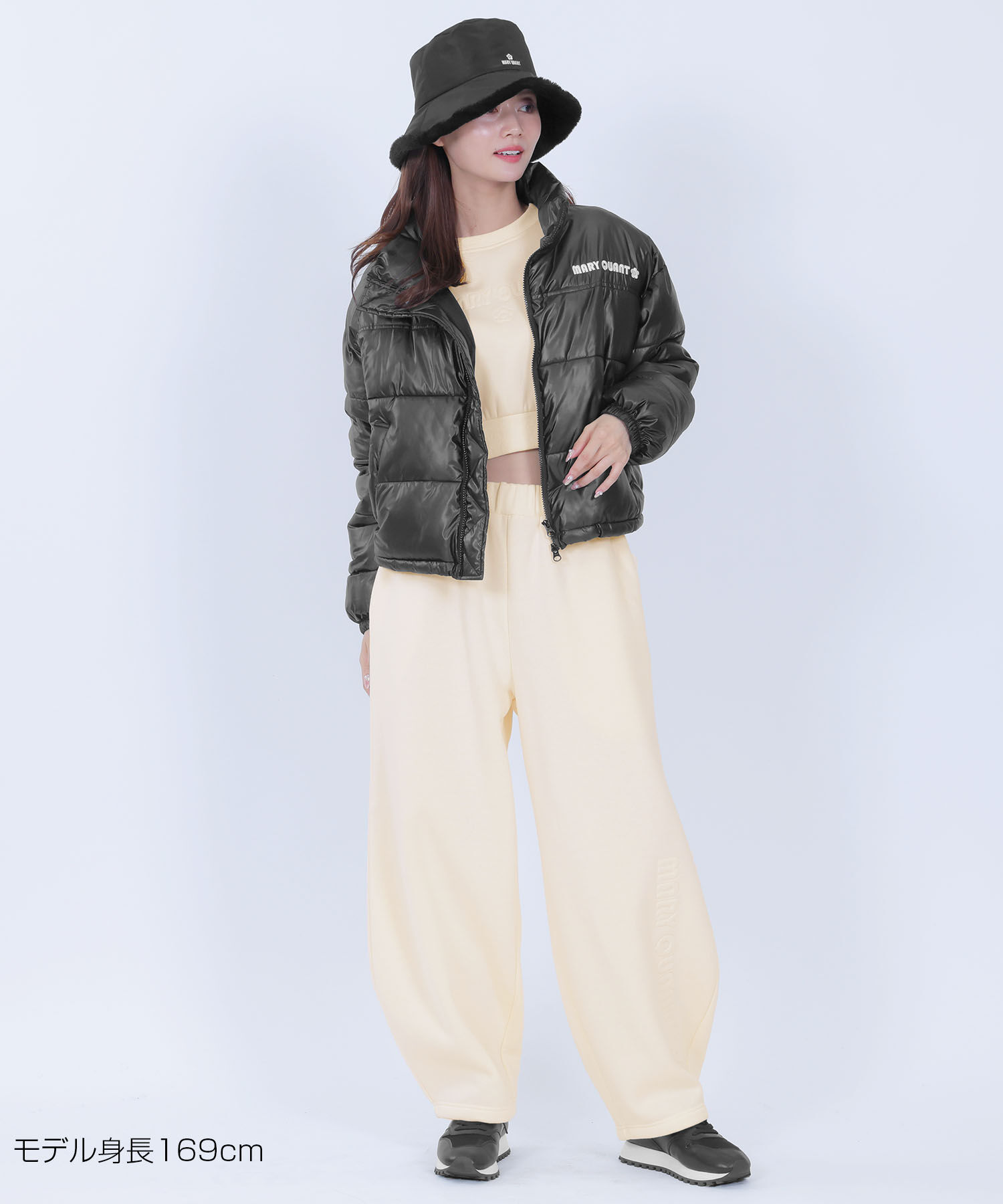 MARY QUANT「エンボス刺繍 プルオーバー」|スウェット・ジャージ|