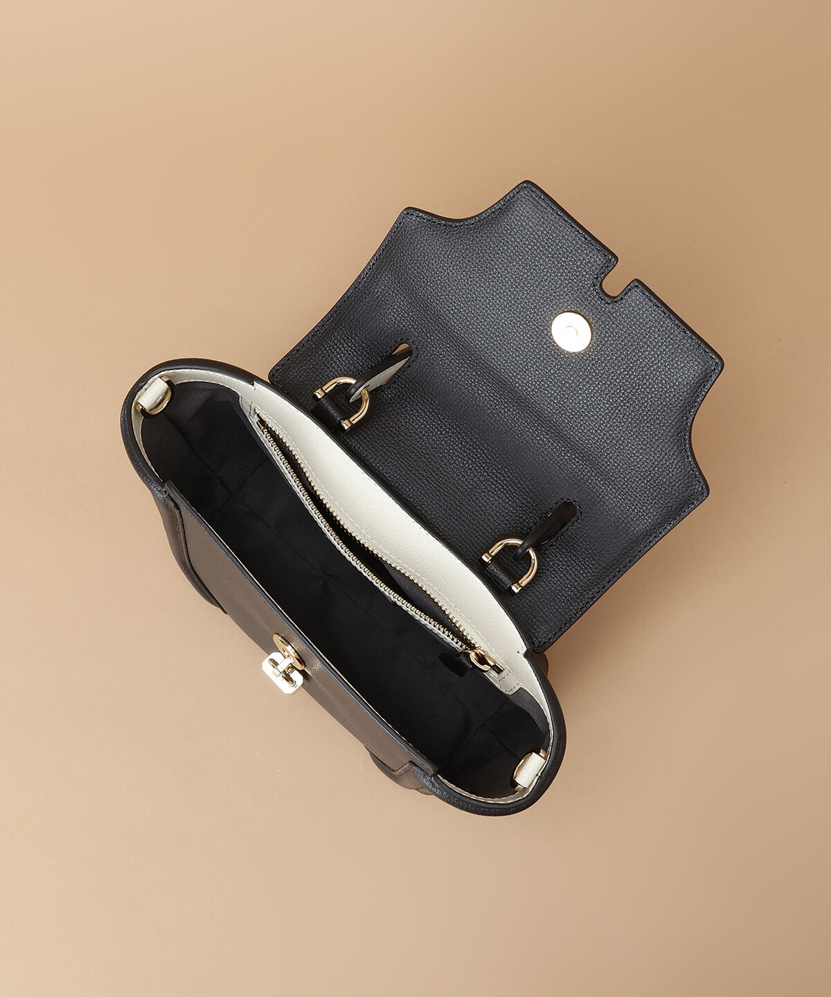 Samantha Thavasa「カッティングデザイン ワンハンドルバッグ」|トートバッグ|