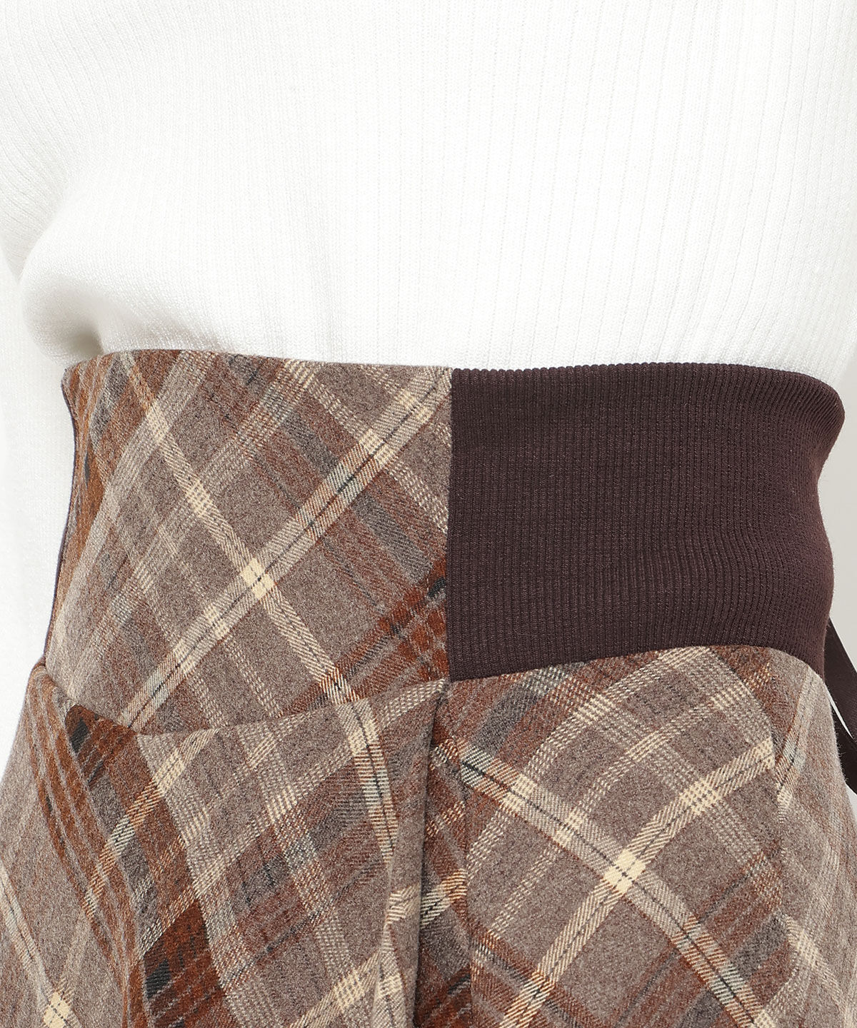 アンドクチュール「サイドリブチェックアシメスカート」|フレア|