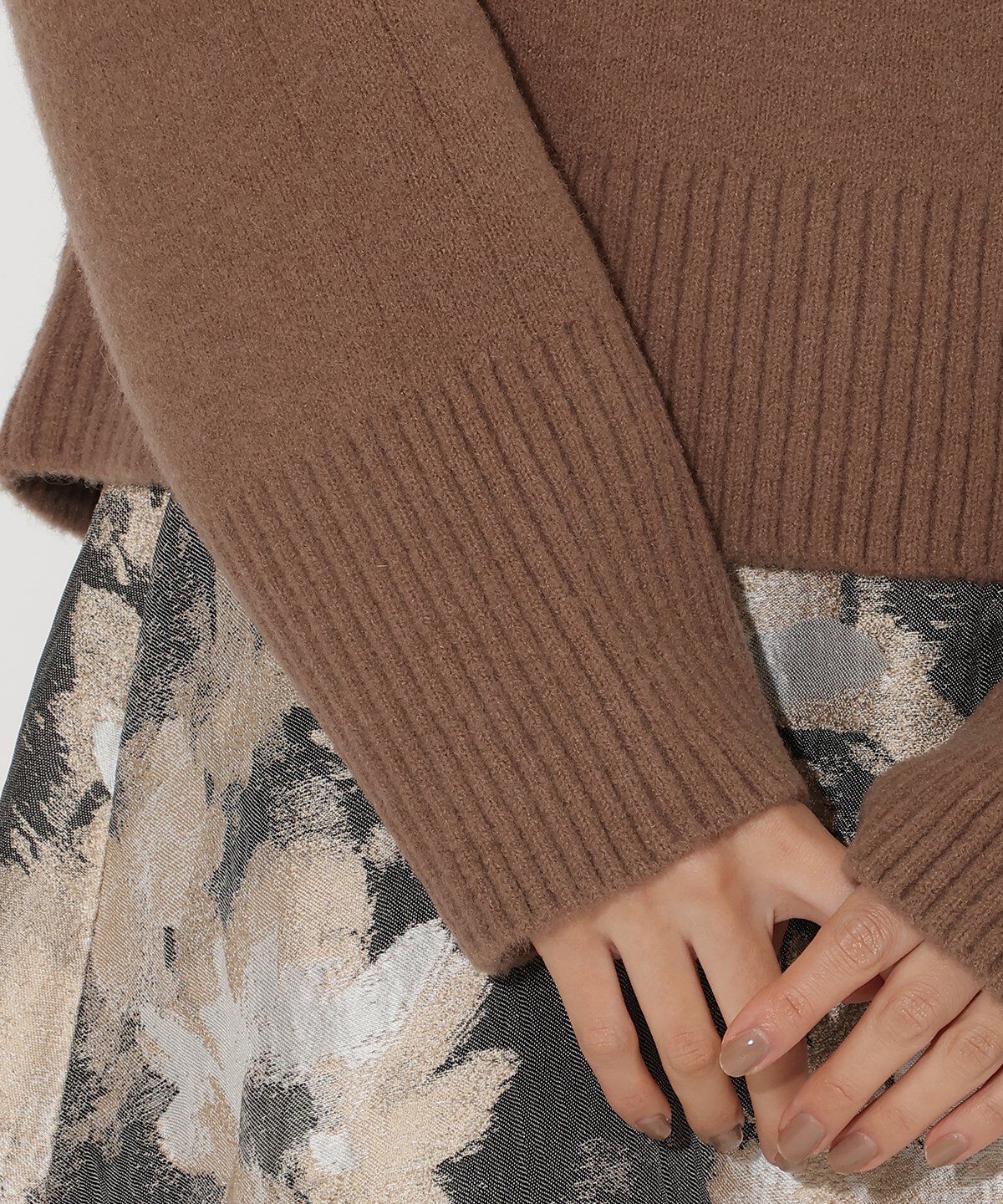 アンドクチュール「ZIPビッグカラープルオーバー」|ニット・セーター|