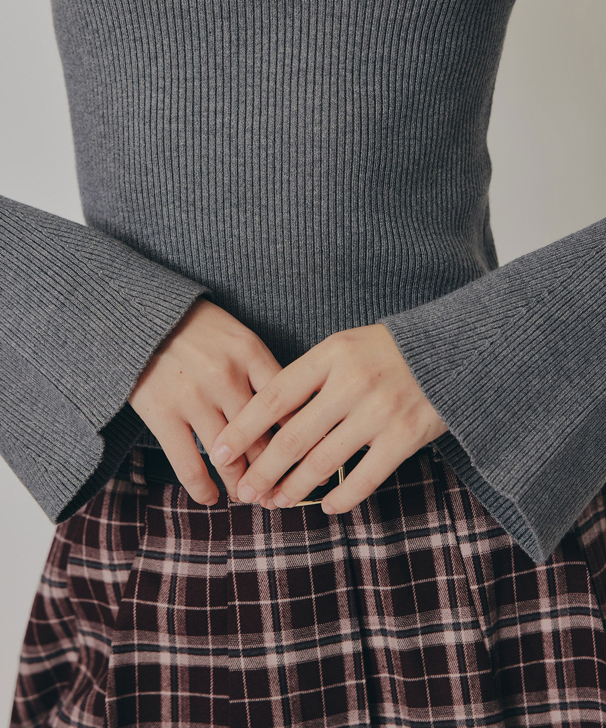 REDYAZEL「カットアウトリブニットトップス」|ニット・セーター|