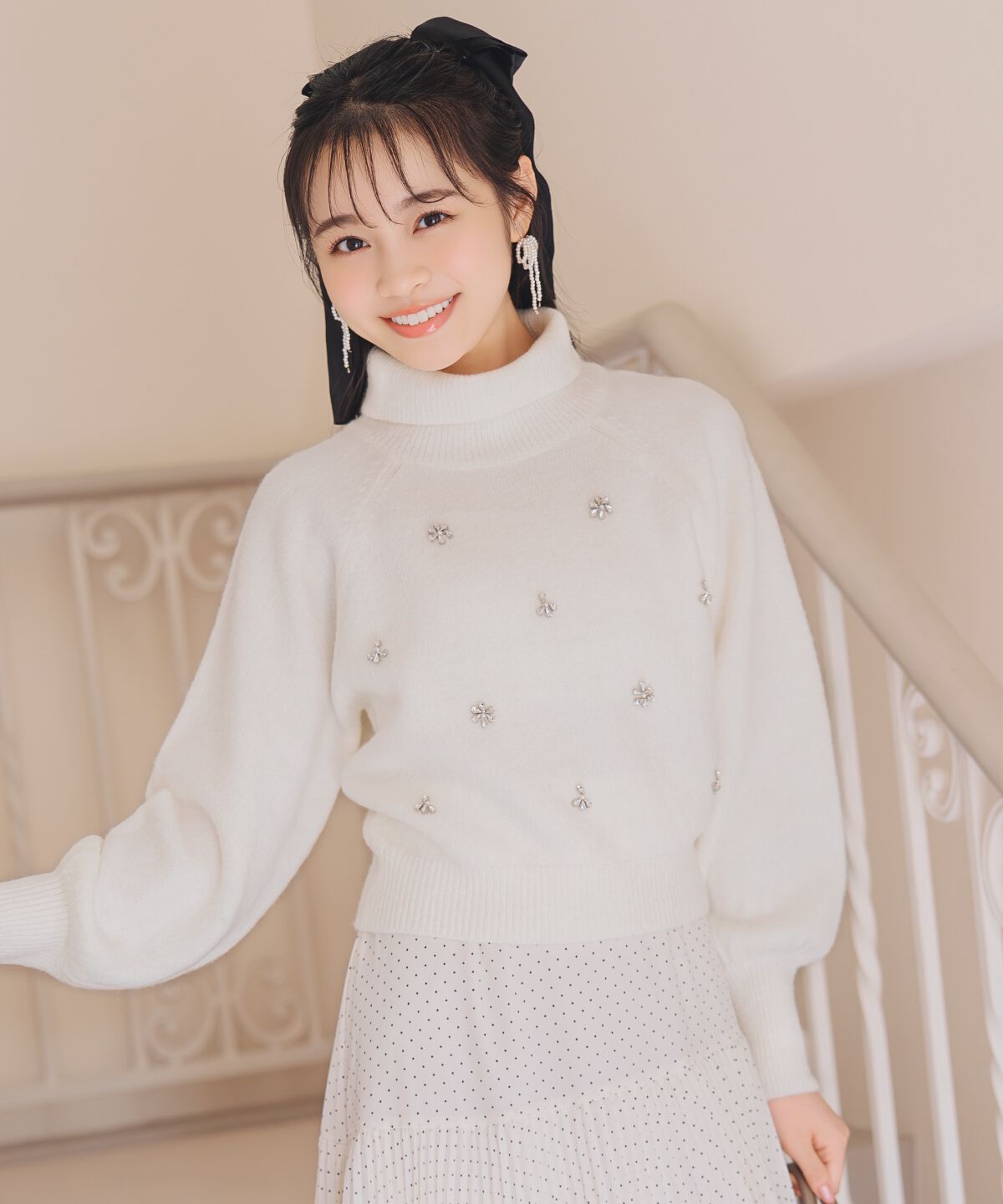 WILLSELECTION「ビジューハイネックニットプルオーバー」|ニット・セーター|