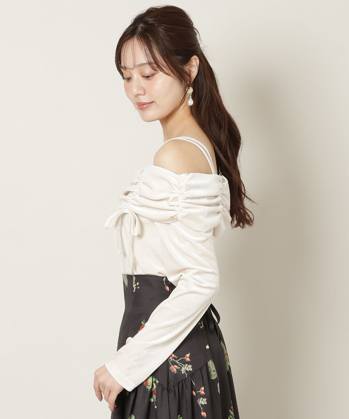 WILLSELECTION「ギャザーオフショルベロアトップス」|ニット・セーター|