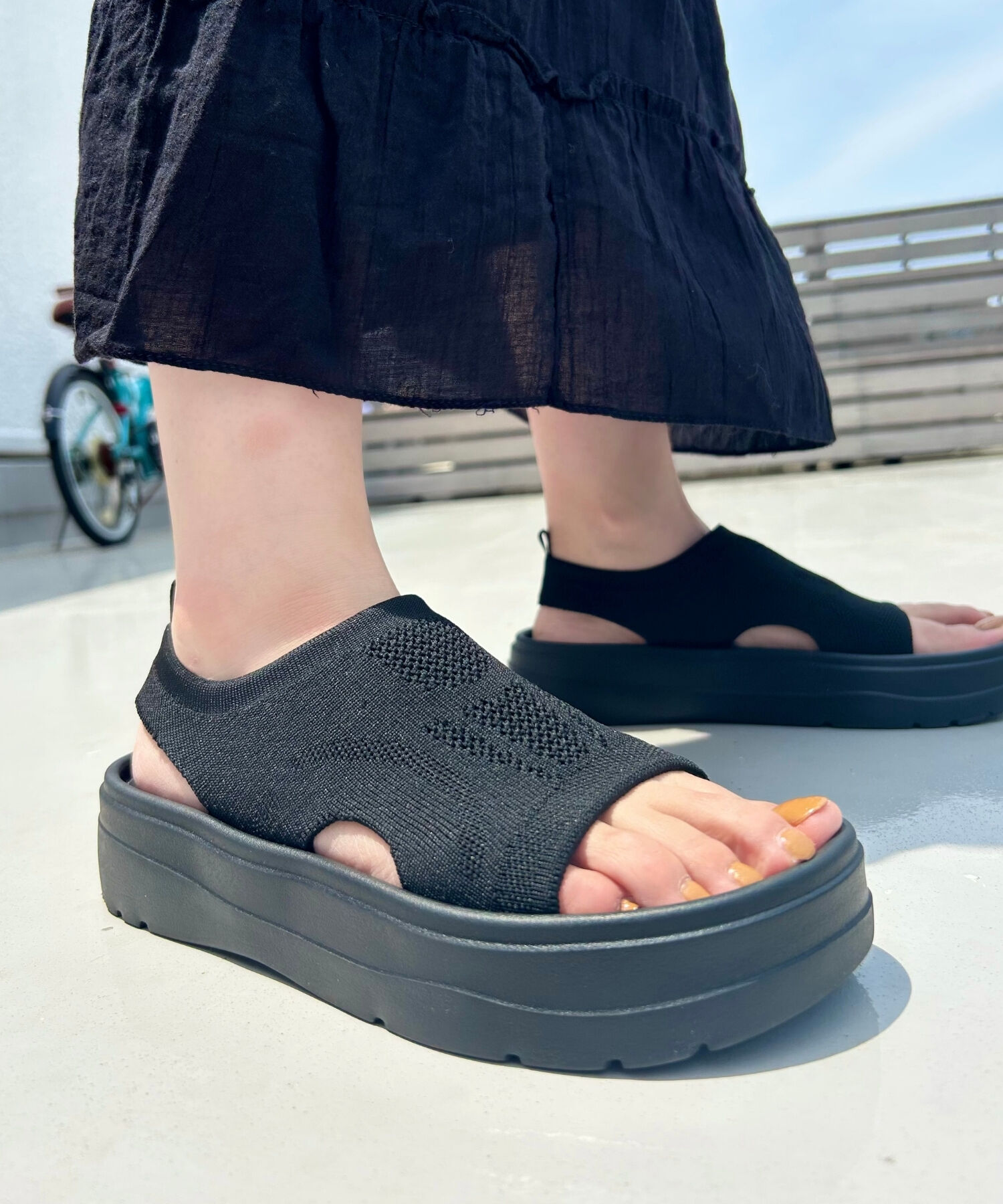 ORiental TRaffic「【Fit meサンダル】サイドオープンニット厚底サンダル/55207 サンダル WEB限定 ニット 軽い」|サンダル|BLACK