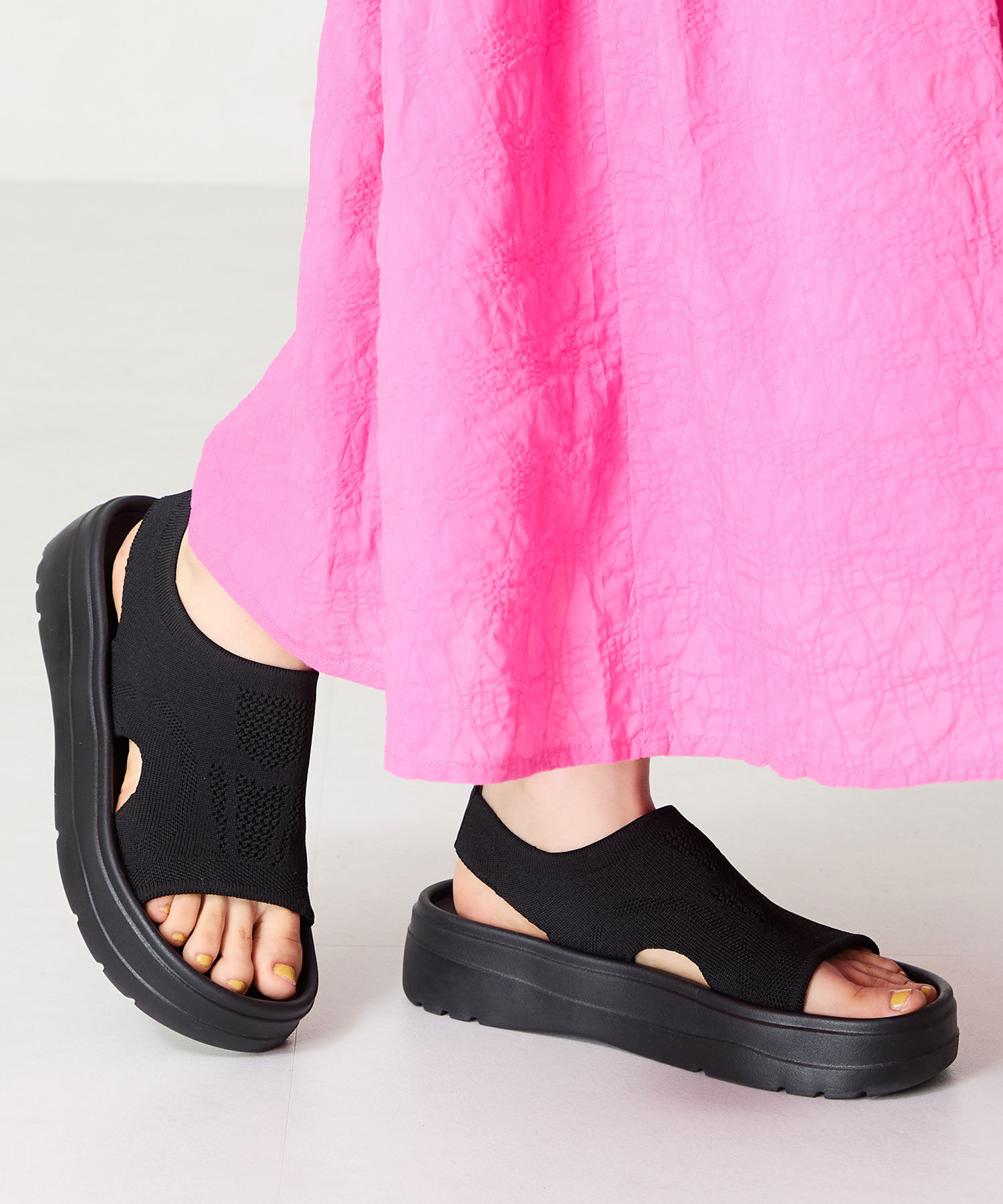 ORiental TRaffic「【Fit meサンダル】サイドオープンニット厚底サンダル/55207 サンダル WEB限定 ニット 軽い」|サンダル|